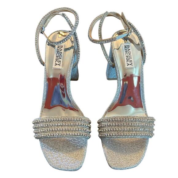 Badgley Mischka  Becca Strappy Block Heels Silver Metallic Rhinestone NEW Size 7 - Picture 3 of 11